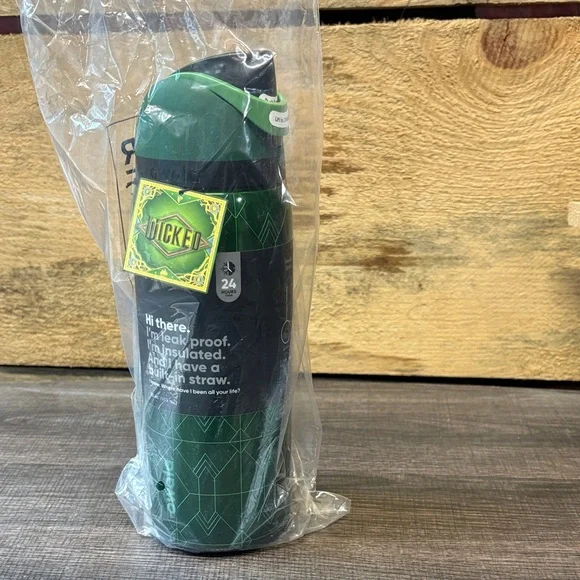 Owala FreeSip Tumbler - 32 oz - Elphaba - Picture 1 of 4